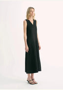 Lightweight and Zero-Pressure Cupro Linen Textured Anti-Wrinkle V-Neck Sleeveless A-Line Dress