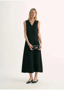 Lightweight and Zero-Pressure Cupro Linen Textured Anti-Wrinkle V-Neck Sleeveless A-Line Dress