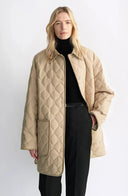 "Diamond Texture" Splicing Lapel 90 White Goose down Barn Jacket down Jacket Women